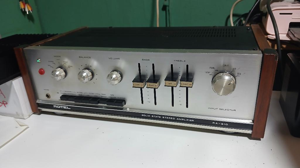 ROTEL RA 610 Japan, Enlèvement ou Envoi, Utilisé, Autres systèmes, 60 à 120 watts