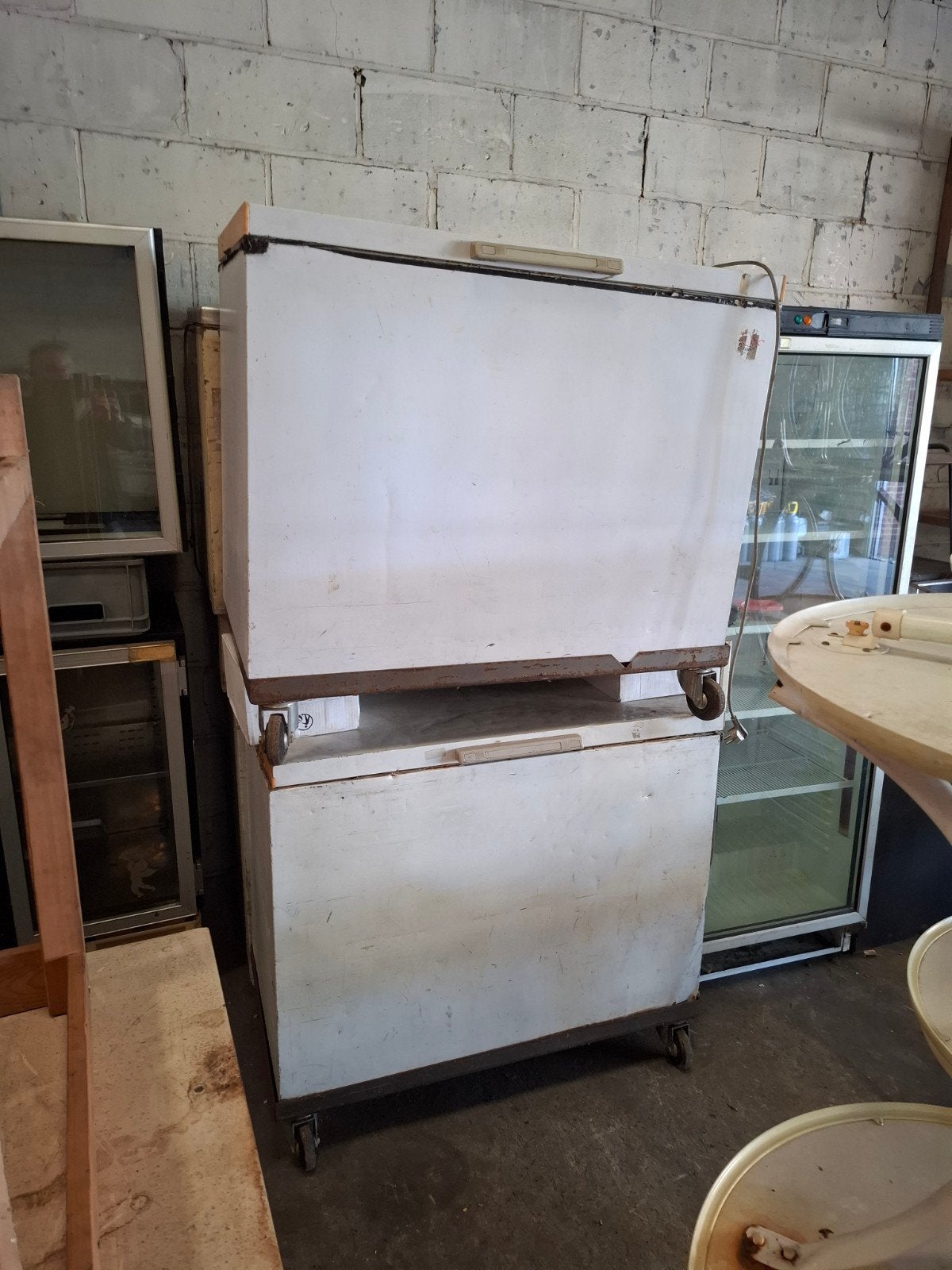 gratis 2 niet werkende bak frigo's, Elektronische apparatuur, Ophalen