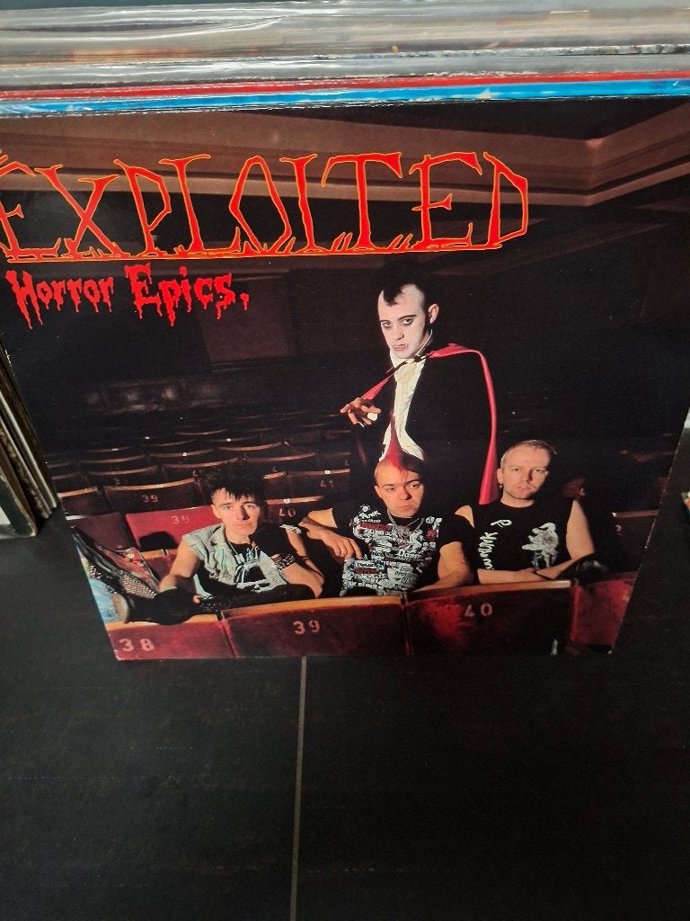 lp - the exploited - horror epics - bak 2, Cd's en Dvd's, LP, Gebruikt, Overige genres, Ophalen of Verzenden