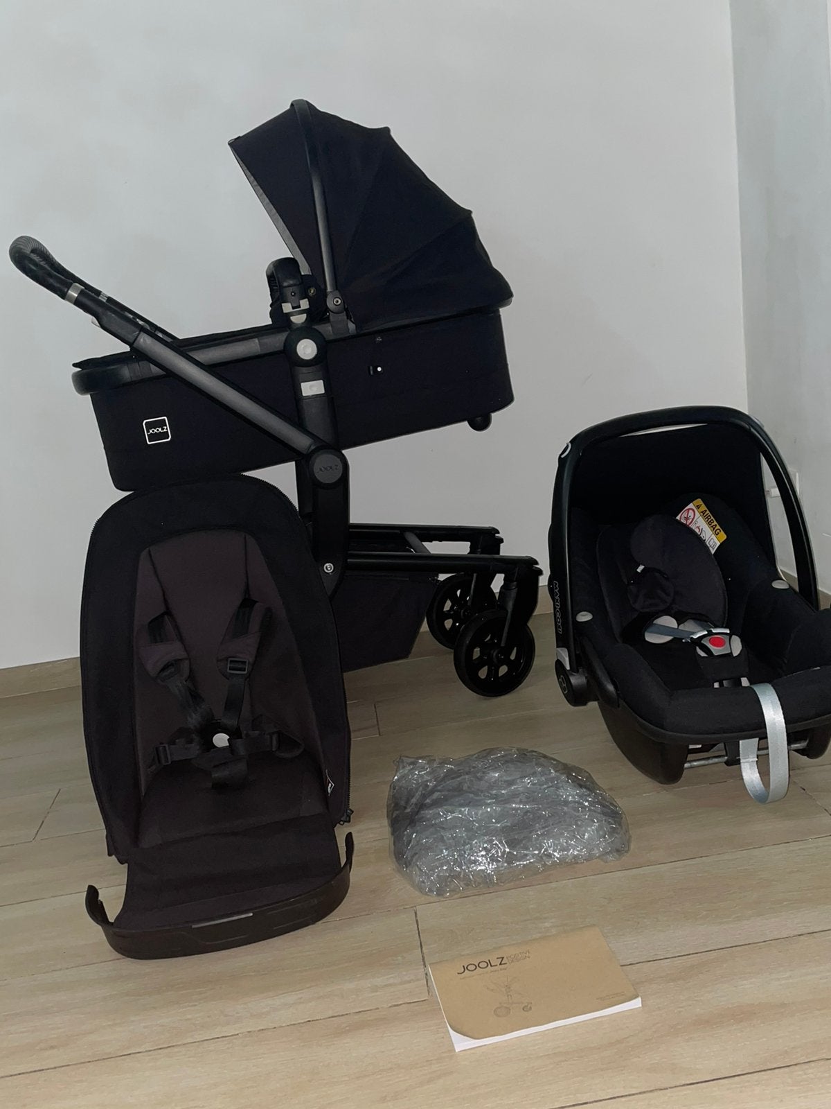Joolz complet 3-en-1 de poussette Joolz Day 3, noir et noir, Enlèvement ou Envoi, Babygeluk, W, Maxi-Cosi