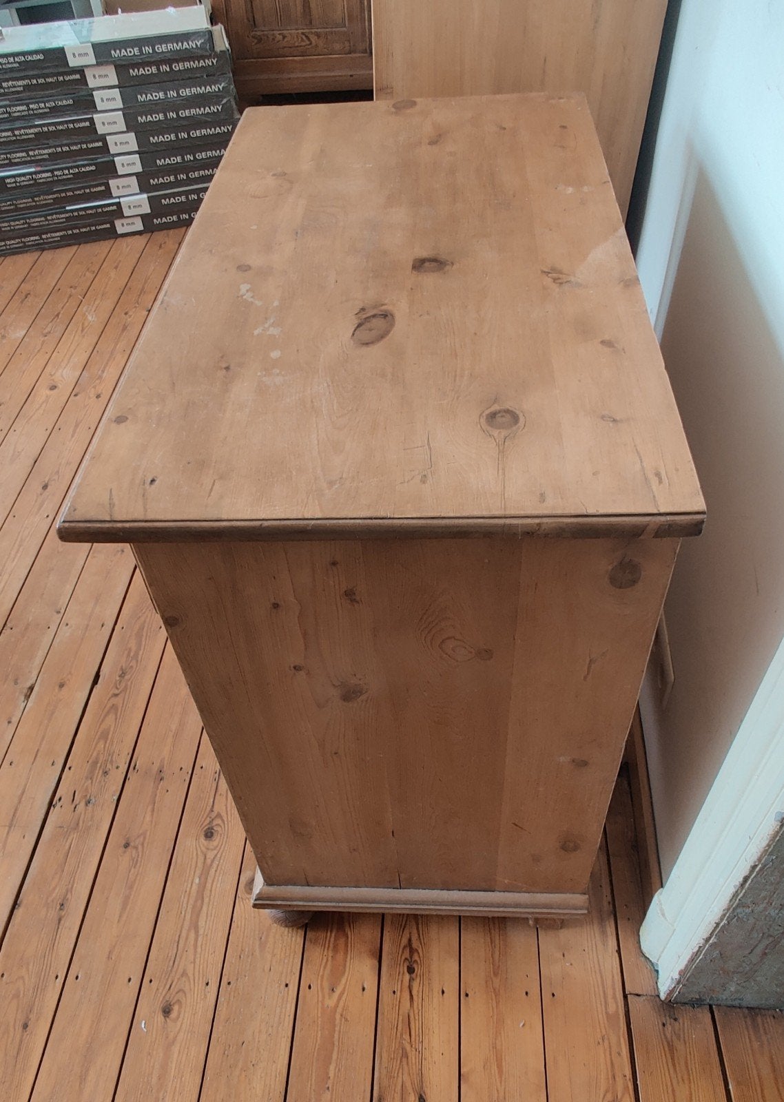 Commode Ancienne en Bois Massif 4 Tiroirs - Bon État, Maison & Meubles, Armoires | Commodes, 3 ou 4 tiroirs, 25 à 50 cm, Enlèvement ou Envoi