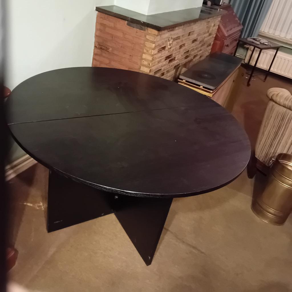 Zwarte inklapbare IKEA tafel, 100 à 150 cm, Quatre personnes, Rond, 100 à 150 cm