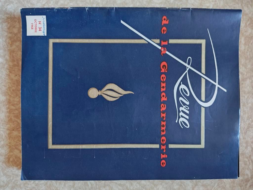 15 Revues de la gendarmerie belge., Collections, Objets militaires | Général
