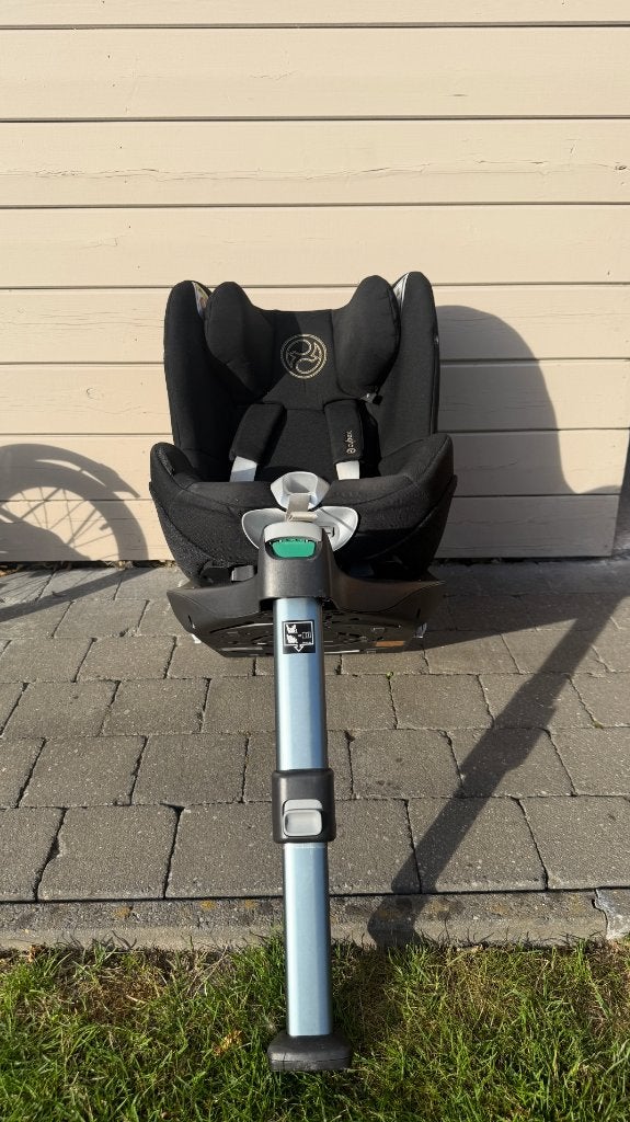 Cybex Autostoel Zwart – Inclusief ISOFIX Base, Gebruikt, Afneembare rugleuning, Isofix, Ophalen