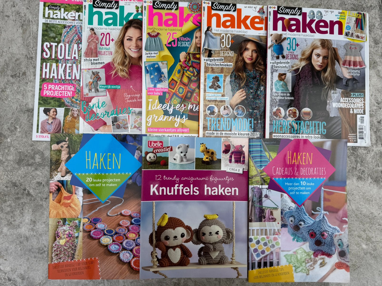 3 Nieuwstaat Haakboeken en 5 Simply haken., Boeken, Ophalen, Zo goed als nieuw, Sport en Vrije tijd