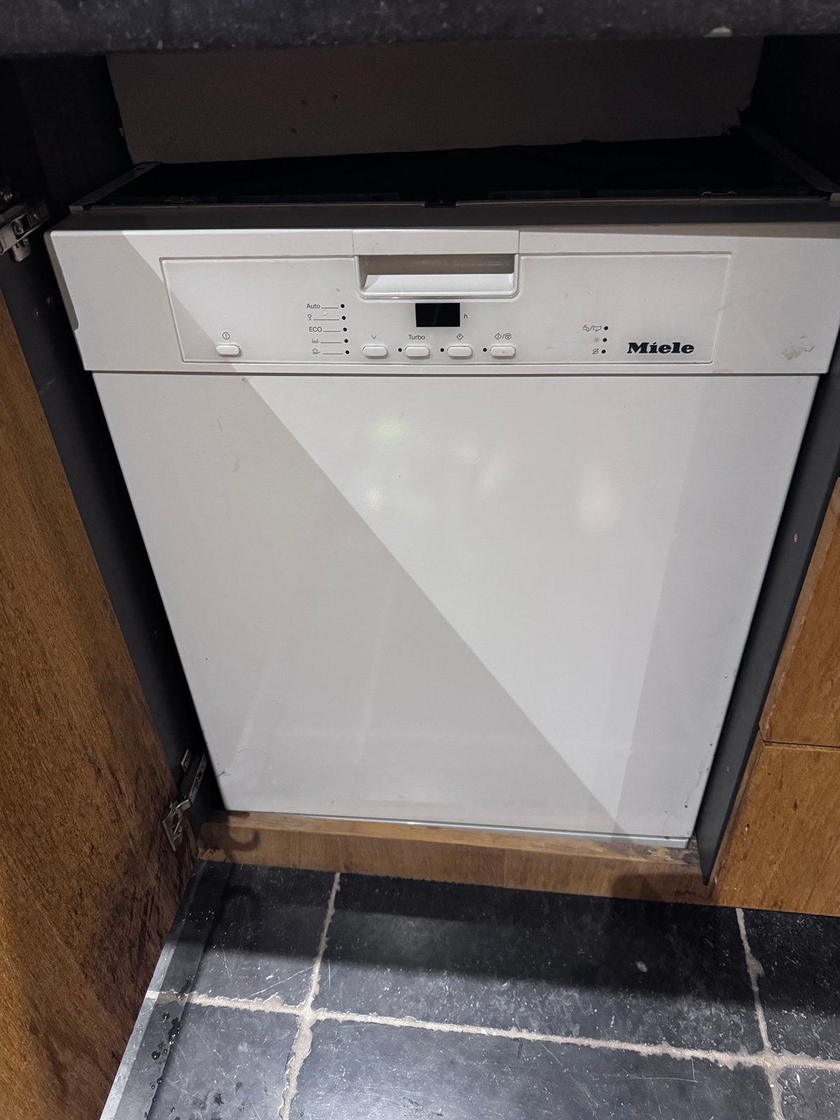 Miele vaatwasser, Ophalen