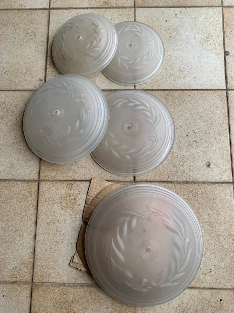 Matte glazen schelpen voor verlichting 3 verschillende maten, Enlèvement ou Envoi, Comme neuf
