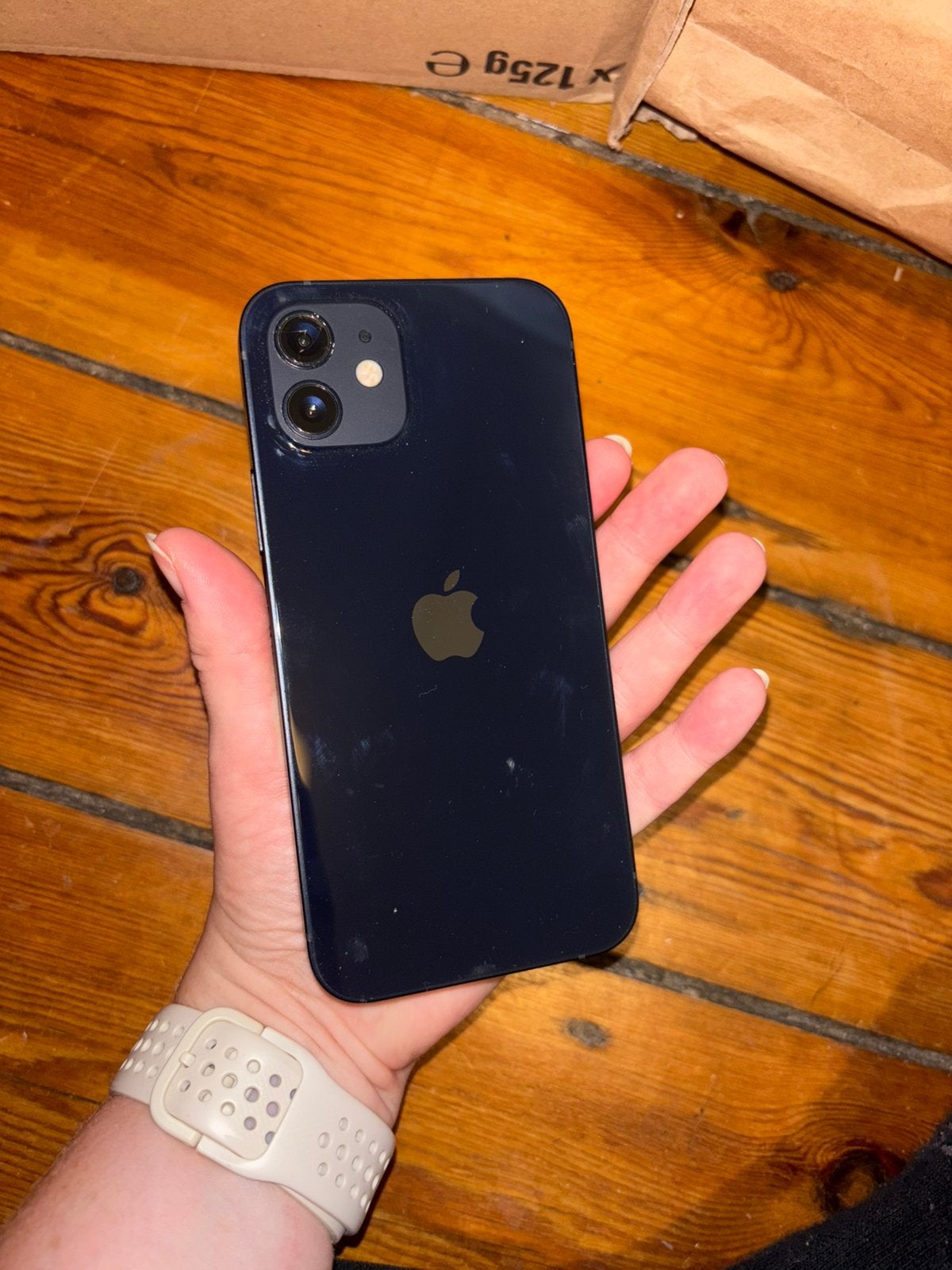 iPhone 12, 64 GB + gratis hoesje, Verzenden, Blauw, Zo goed als nieuw, IPhone 12