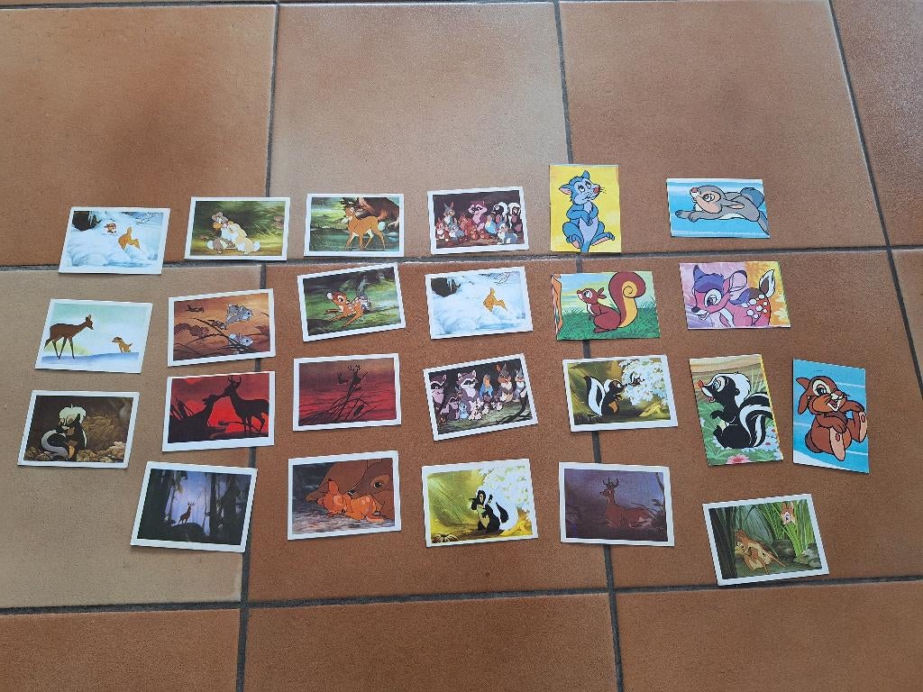 Oude Prentjes ( stickers ) Bambi, Ophalen of Verzenden