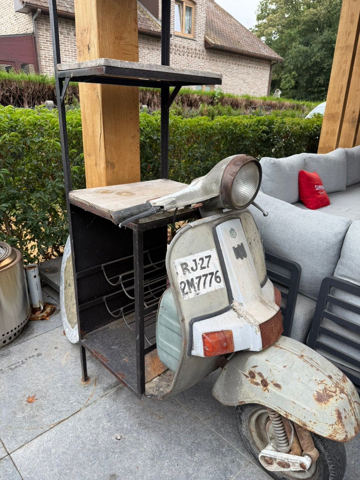 Vespa wijnrek, Ophalen, Gebruikt, 5 tot 15 flessen, 75 – 100