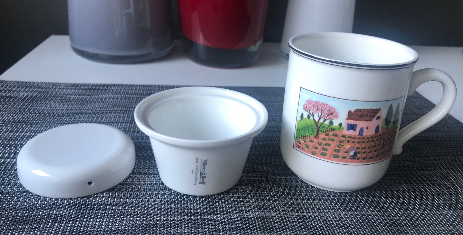 Mug Villeroy & Boch Naif avec passoire à thé et couvercle, Neuf, Enlèvement ou Envoi, Mug, Villeroy & Boch
