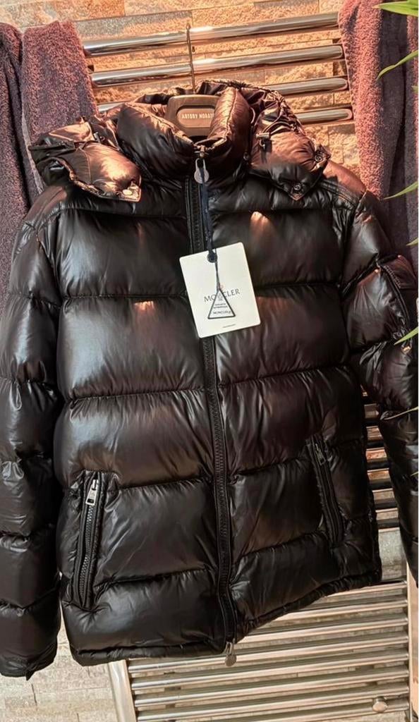 Moncler Maya taille M, Enlèvement ou Envoi, Neuf, Taille 48/50 (M)