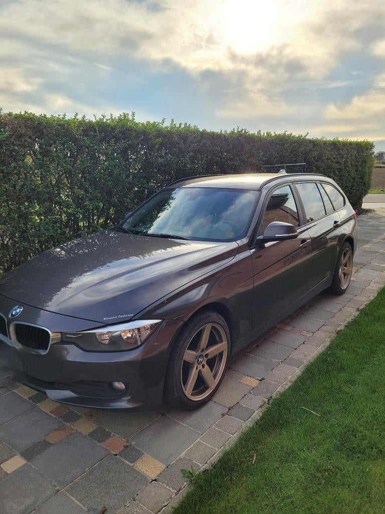 BMW 318i Break, Zwart, Bruin, 5 deurs, Particulier