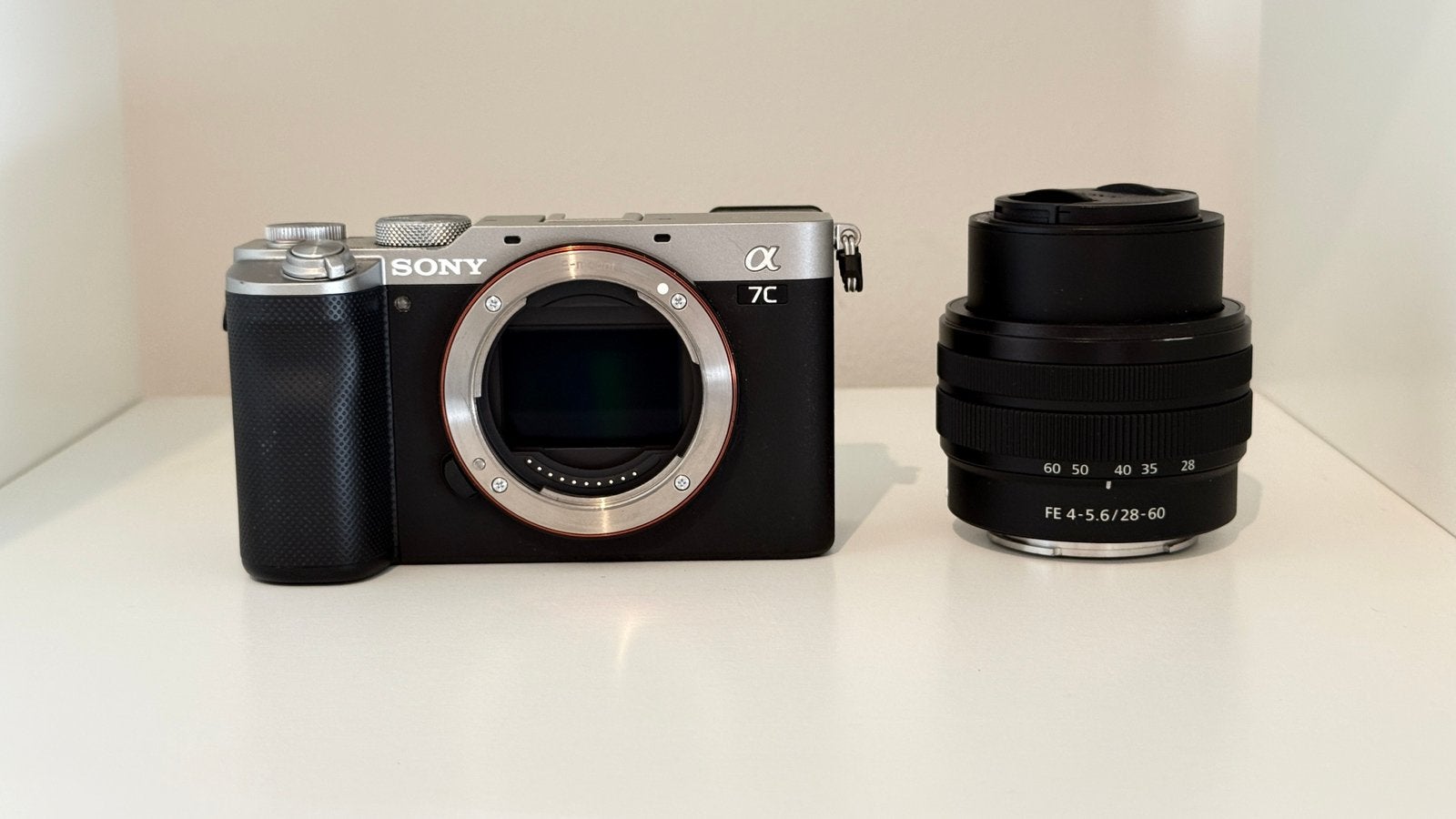 Sony A7C zilver + FE 28-60mm F/4-5.6, Ophalen, Zo goed als nieuw