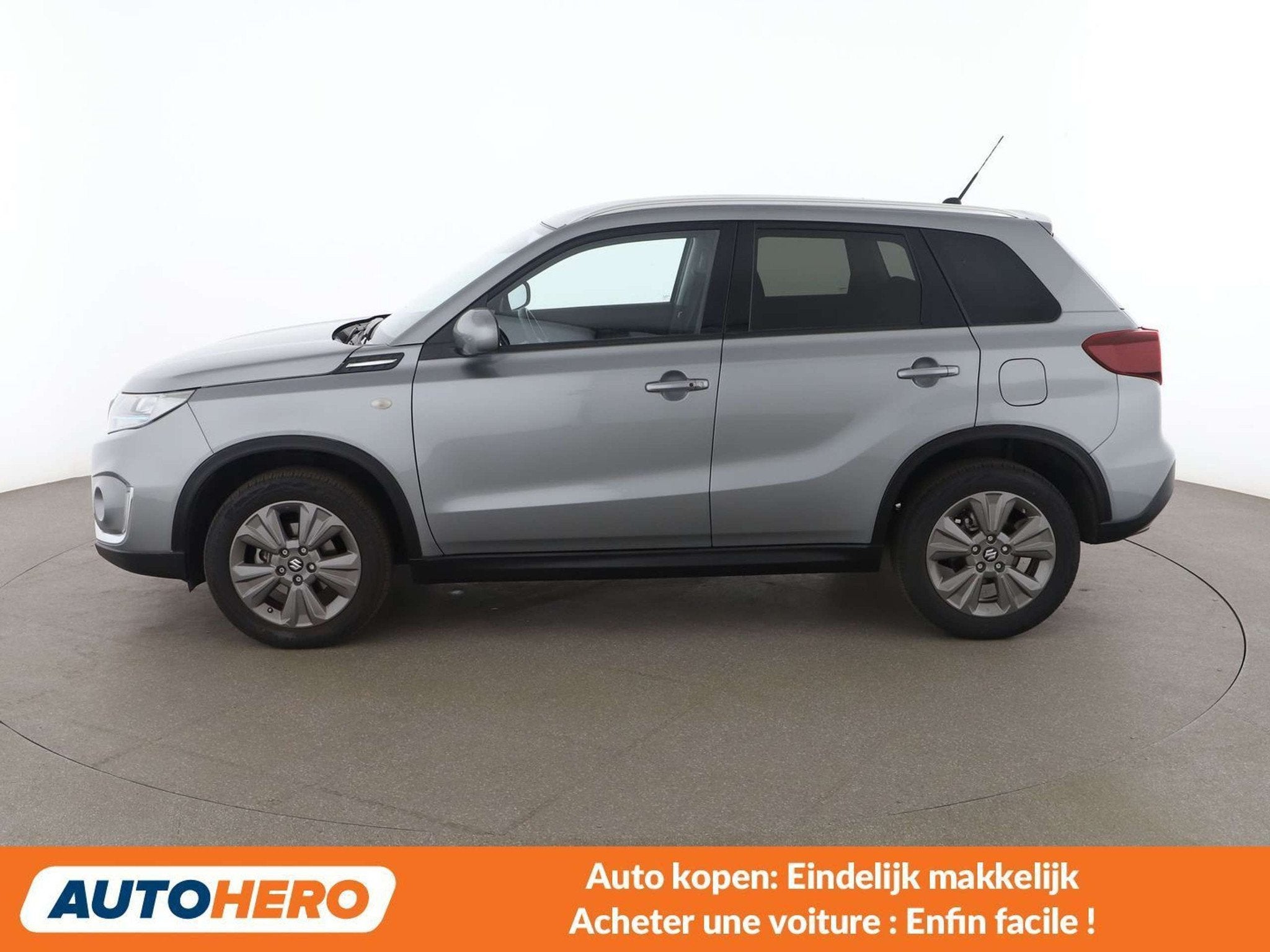 Suzuki Vitara 1.5 Dualjet Hybrid Comfort 4x2 (automatique), Autos, Suzuki, Argent ou Gris, Achat, Euro 6, 116 ch