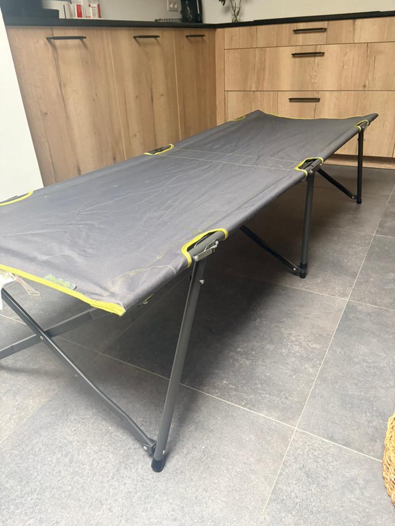 2 ligbedden, Caravanes & Camping, Meubles de camping, Enlèvement, Utilisé, Autre
