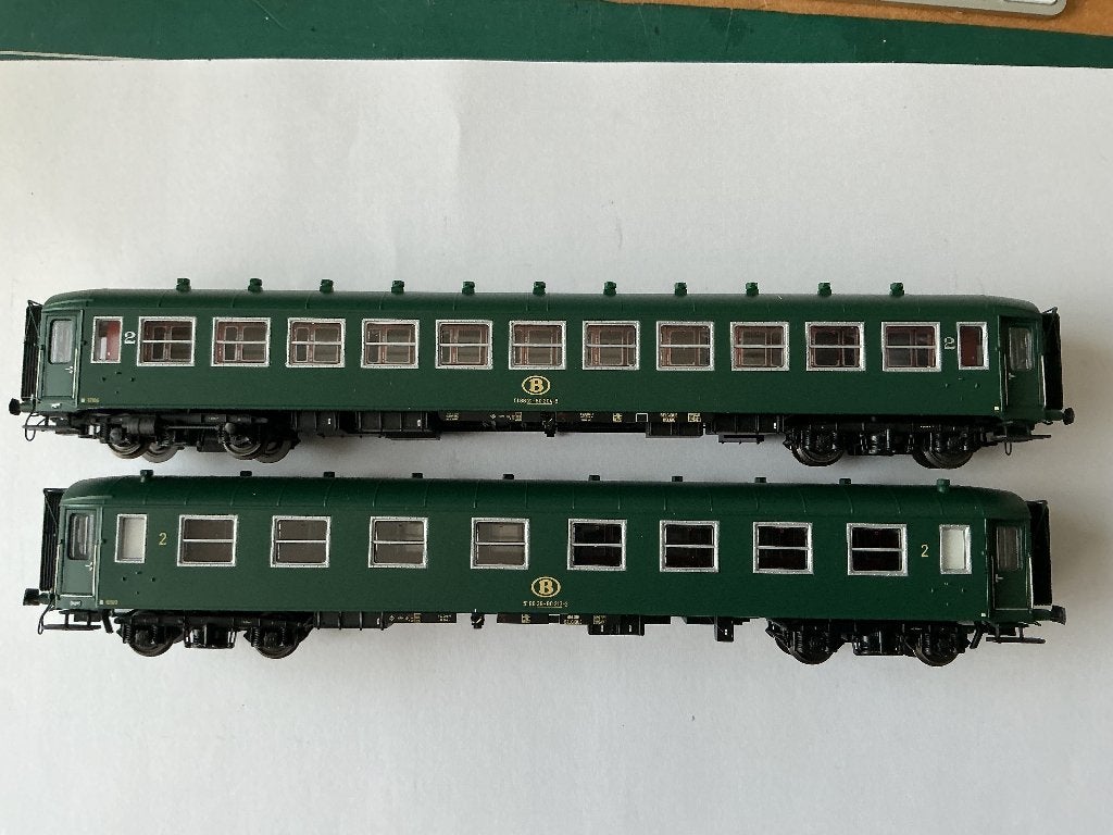 LS Models NMBS 42111-01 & 42114-01 nieuw, Hobby en Vrije tijd, Modeltreinen | H0, Overige merken, Gelijkstroom, Ophalen of Verzenden