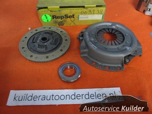 Koppelingset Mitsubishi Lancer II 1,4 Hyundai Pony 1,2 LUK, -, -, Nieuw, Ophalen of Verzenden