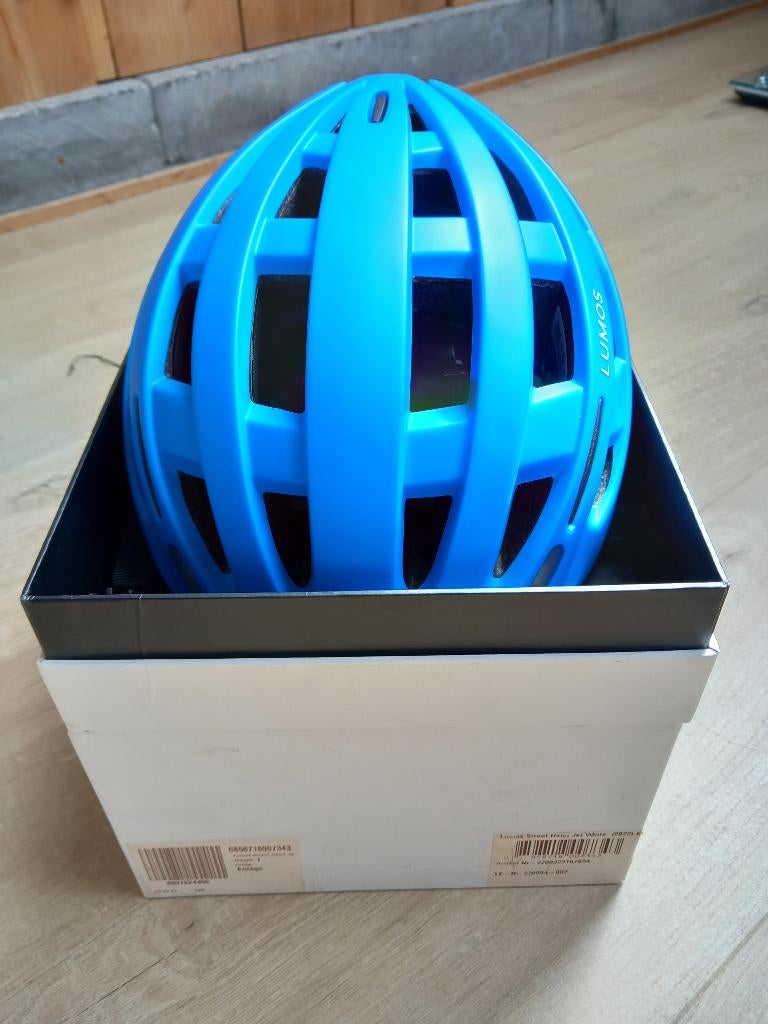 lumos helm, Fietsen en Brommers, Ophalen, Zo goed als nieuw, Heer of Dame