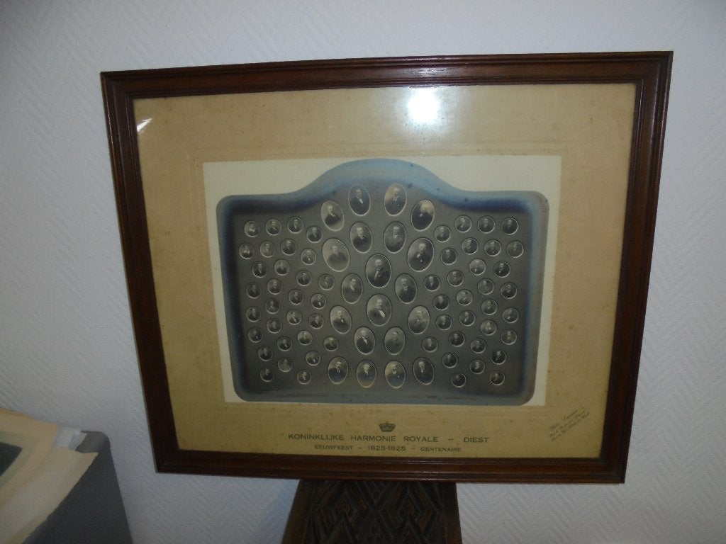 Fotokader leden Koninklijke Harmonie Diest 1925, Enlèvement