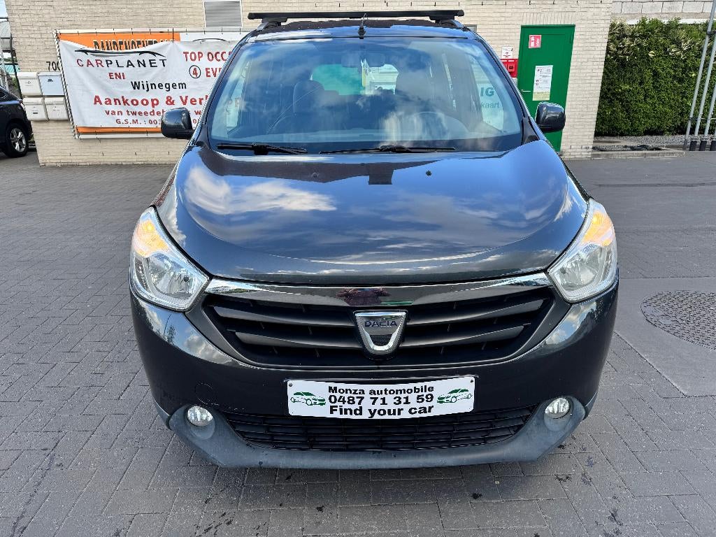 DACIA, Auto's, Dacia, Voorwielaandrijving, Monovolume, 4 cilinders, 7 zetels