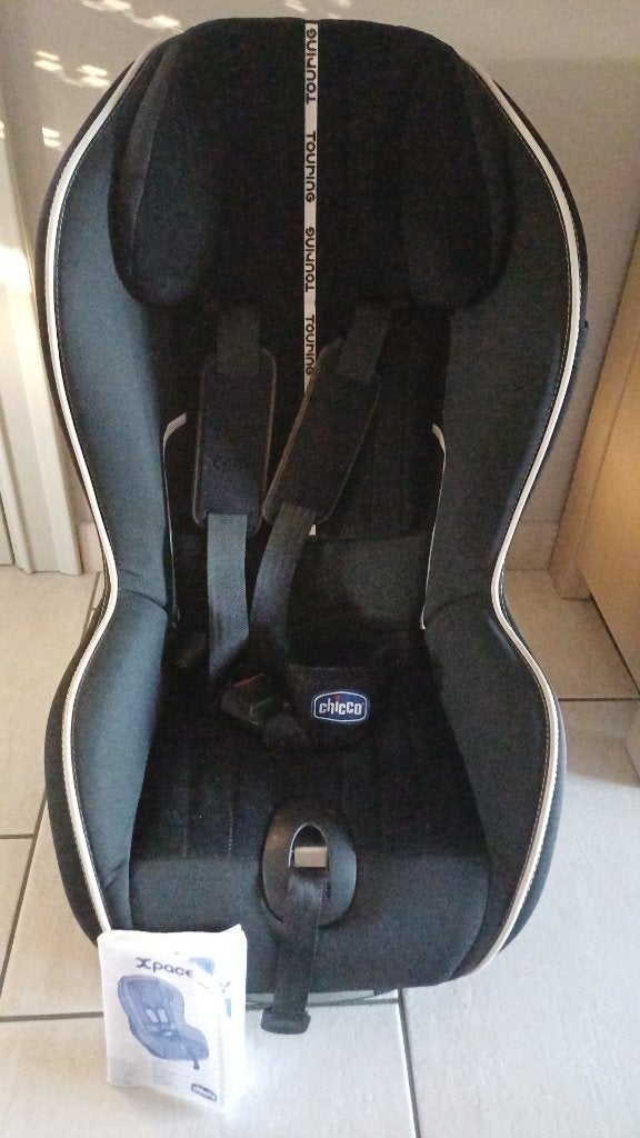 Siege auto isofix -  parfait état, Enfants & Bébés, Enlèvement, Comme neuf, Chicco, Isofix