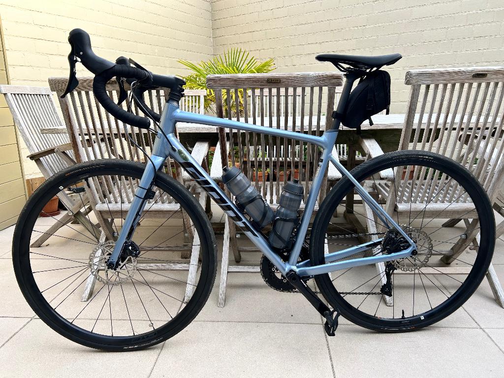 Koersfiets Giant Content AR 1 2025, Fietsen en Brommers, Fietsen | Racefietsen, Ophalen, Giant, Zo goed als nieuw, Meer dan 20 versnellingen