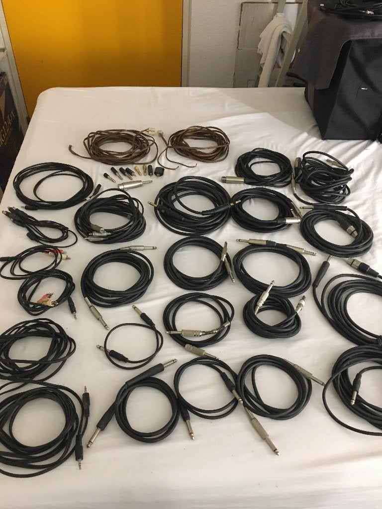 Assortiment de câbles de toutes sortes, Enlèvement, Utilisé, Guitare électrique