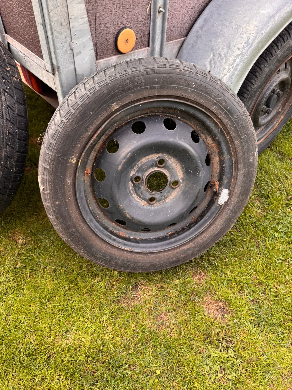 Velgen met nieuwe banden  165/60R14, Ophalen, Zo goed als nieuw