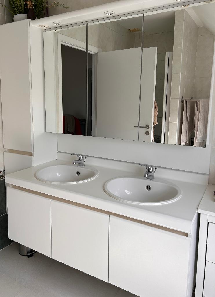 Badkamermeubel met spiegelkast, Maison & Meubles, Enlèvement, Comme neuf, Armoire à miroir