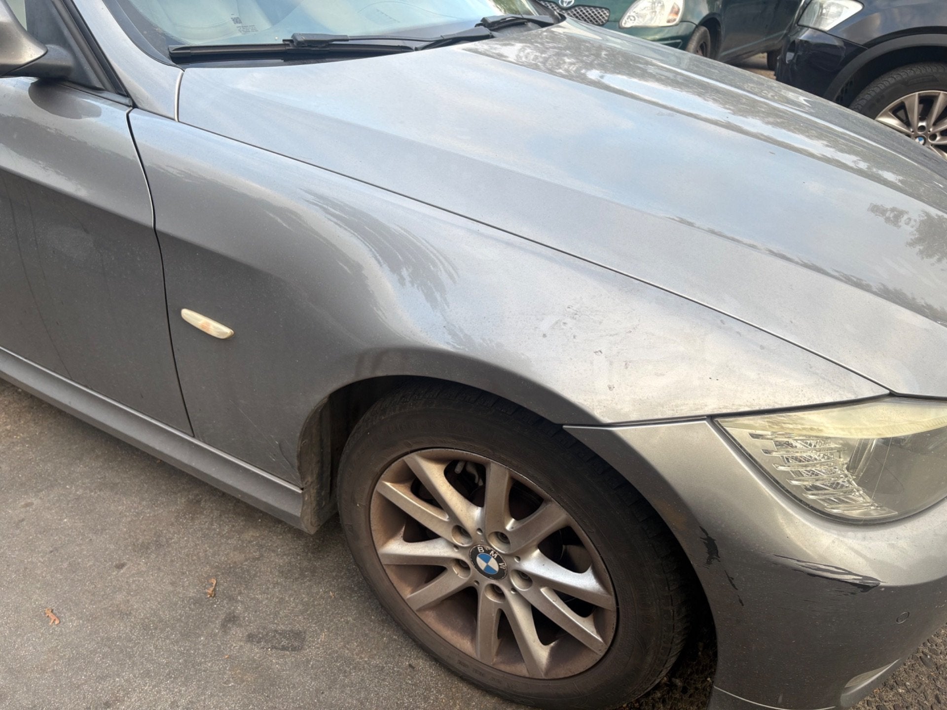Spatbord Rechts BMW 3 SERIE E90 E91, Petuelring 130
80788  Munich, DE, Gebruikt, Info@bmw.de, BMW