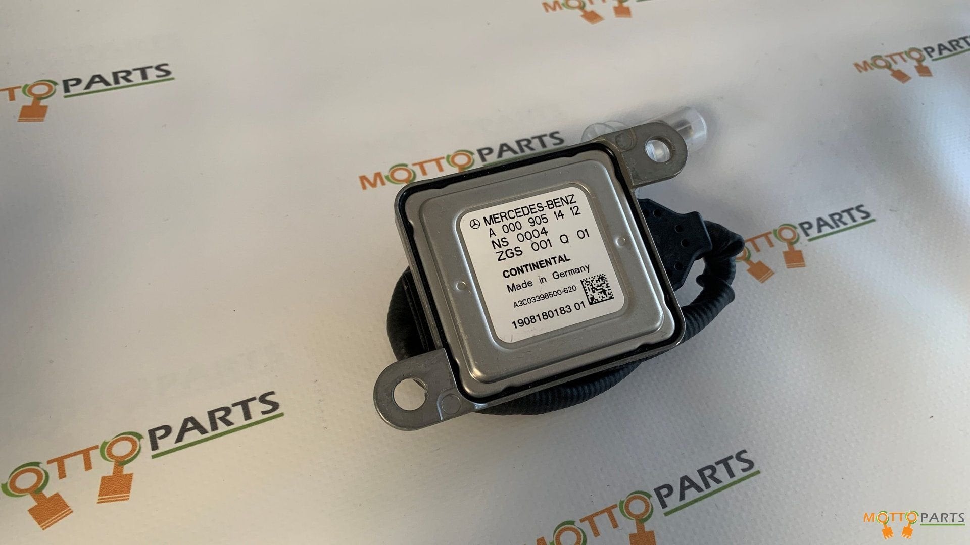 Mercedes-Benz NOx sensor A0009051412 - A3C03398500 ZGS001Q01, Gebruikt, -, Ophalen of Verzenden, -