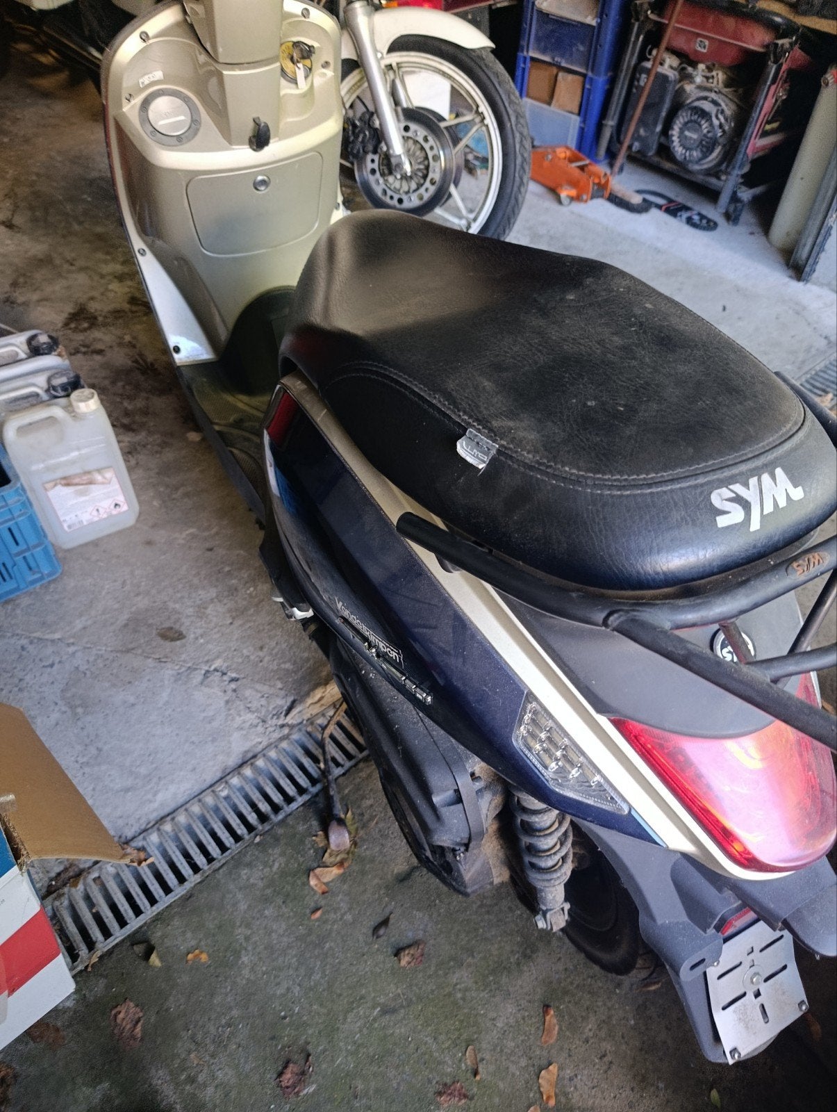 sym moi 50i, Vélos & Vélomoteurs, Mio, Enlèvement, Utilisé, Classe A (25 km/h)
