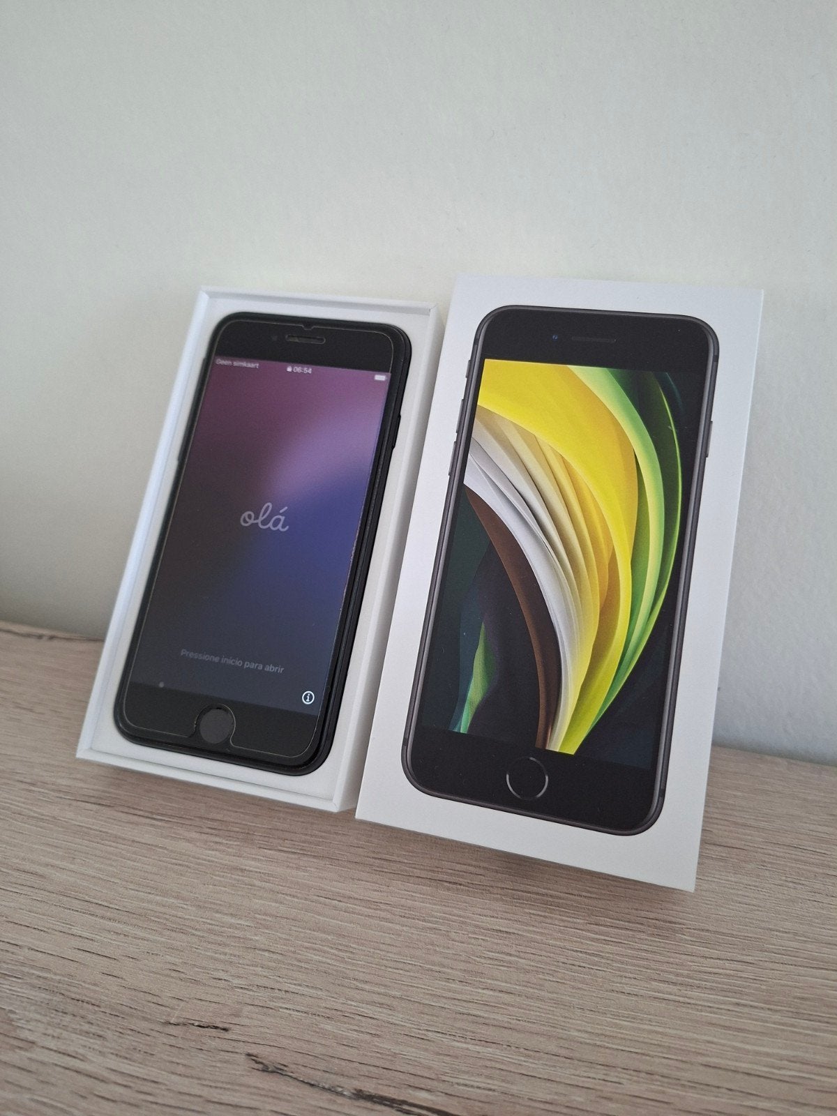 Apple iPhone SE (2e generatie), Télécoms, Téléphonie mobile | Apple iPhone, Enlèvement ou Envoi, Noir, 64 GB, Autres modèles