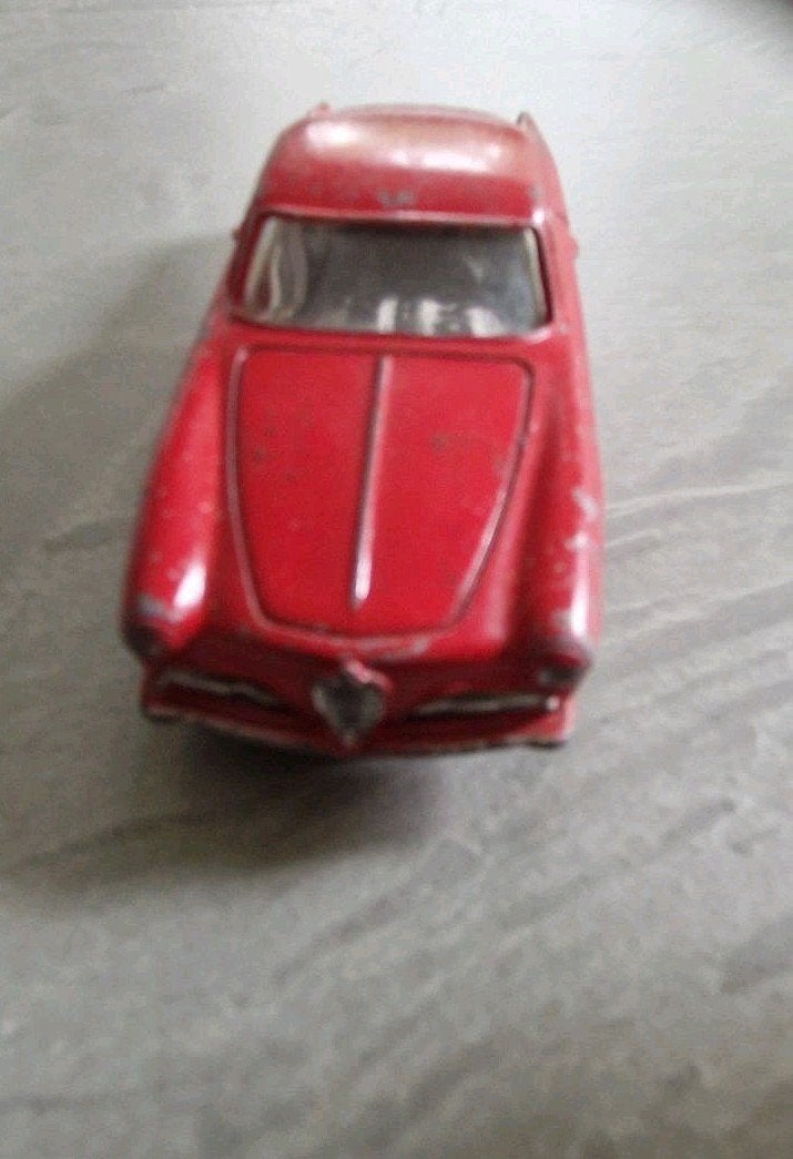 dinky Toys Alfa Romeo, Hobby en Vrije tijd, Ophalen of Verzenden, Gebruikt, Auto, Dinky Toys