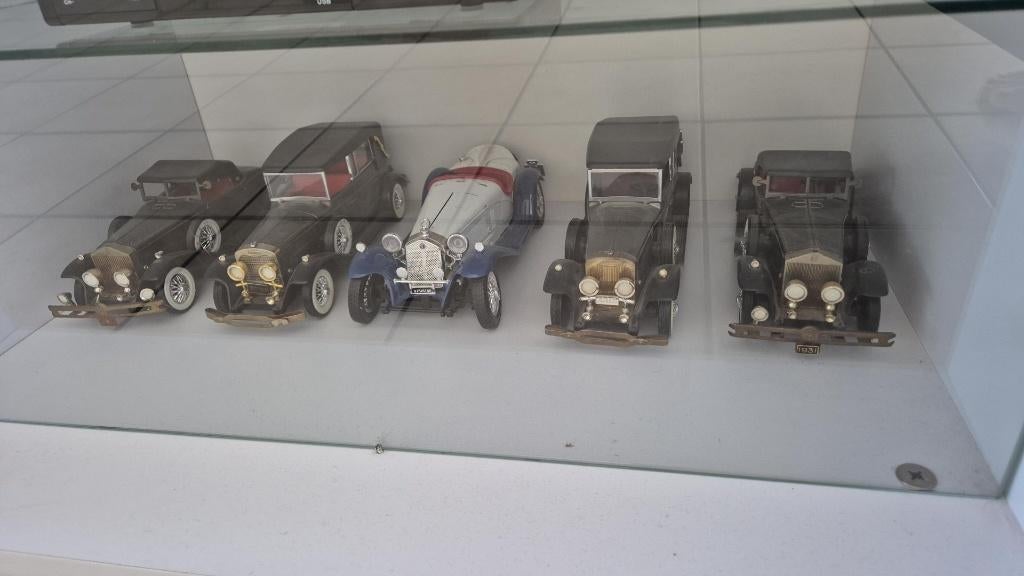 Oude model 5 autos - Lees alles >>>>, Enlèvement, Comme neuf, Voiture