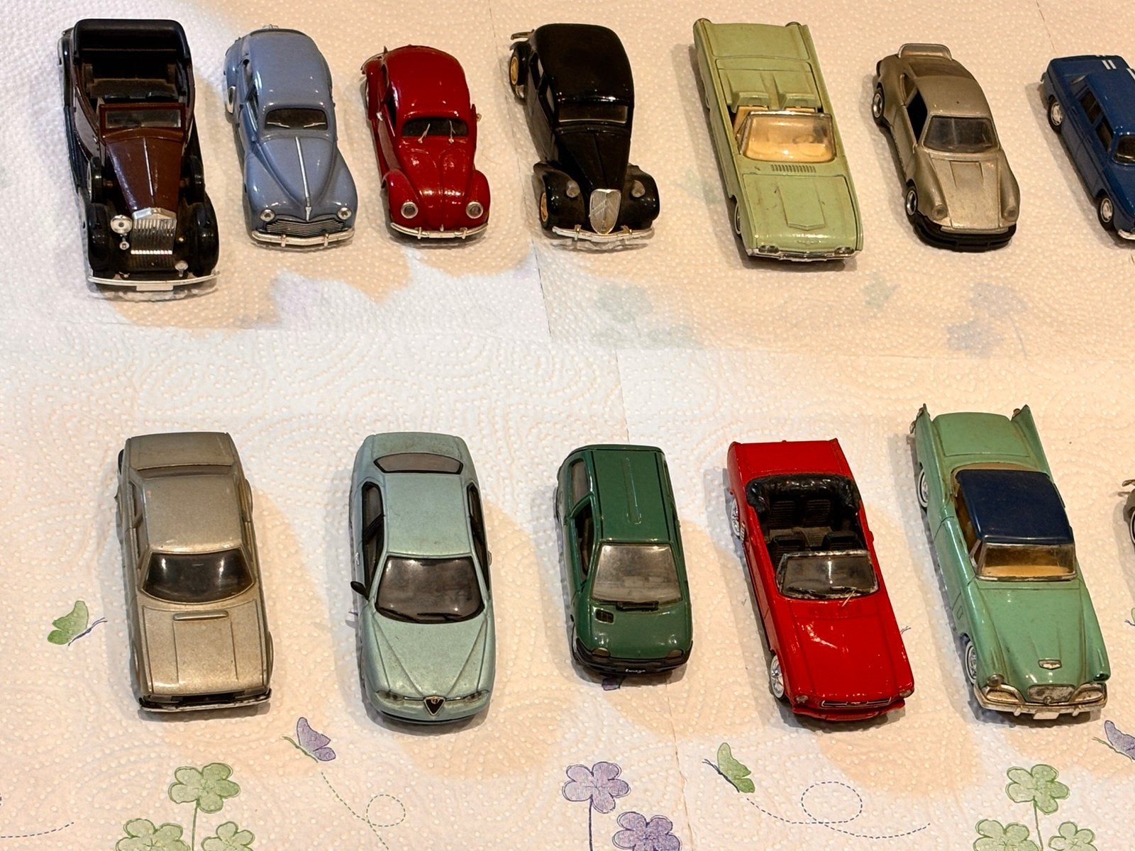 verschillende autotjes solido, Hobby en Vrije tijd, Modelauto's | 1:87, Zo goed als nieuw, Ophalen