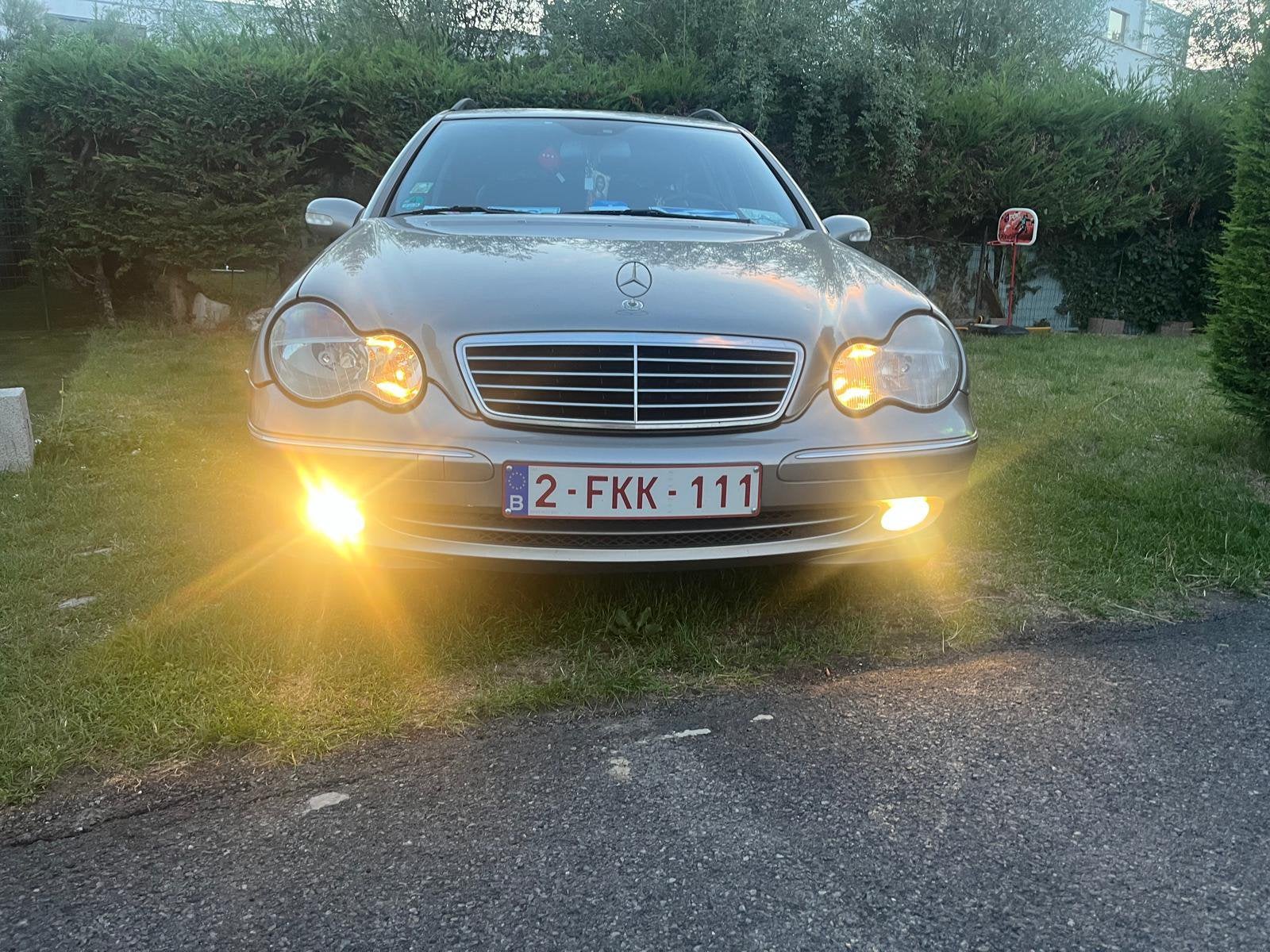 W203 Mercedes Benz C180 143ch essence, Cuir, Alarme, Achat, 143 kW