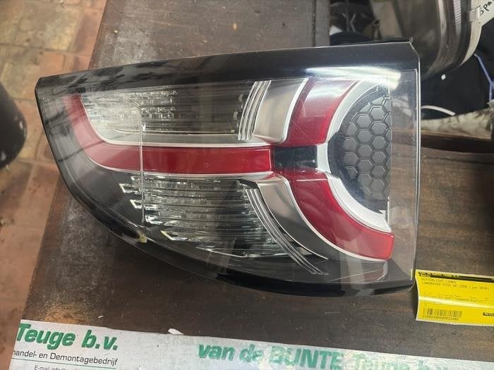 Feu arrière gauche d'un Landrover Discovery Sport L550, Land Rover, -, 3 mois de garantie, Utilisé