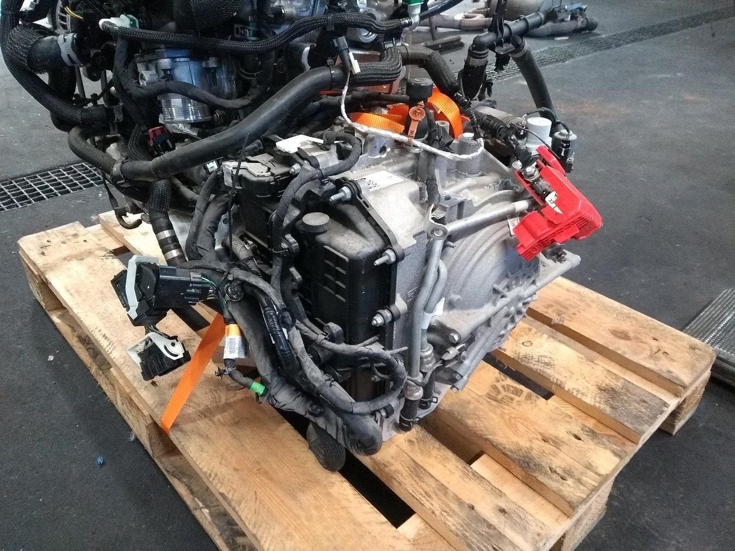 FORD KUGA TRANSMISSIE / VERSNELLINGSBAK 2024, Auto-onderdelen, Ophalen of Verzenden, Gebruikt, ARN erkend