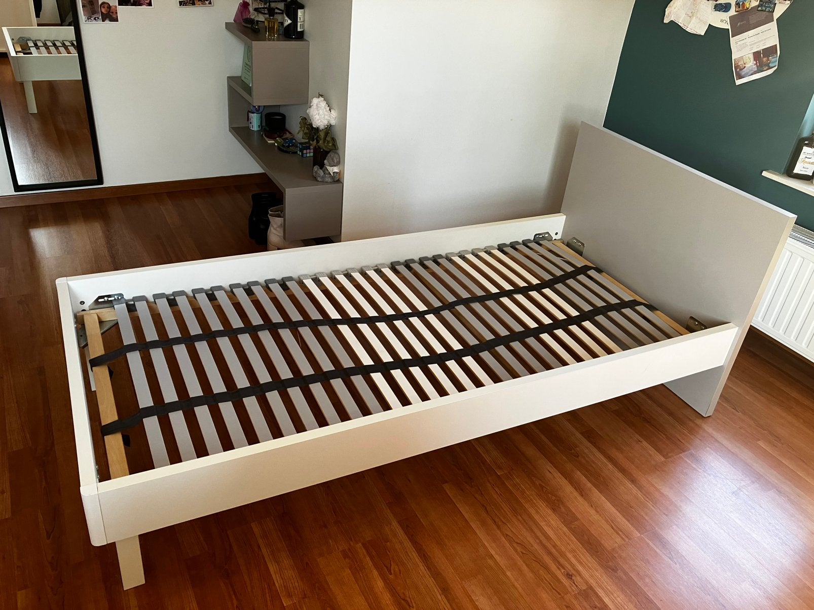 Eenpersoonsbed met lattenbodem, Huis en Inrichting, Slaapkamer | Bedden, Ophalen, Gebruikt, 200 cm, 90 cm