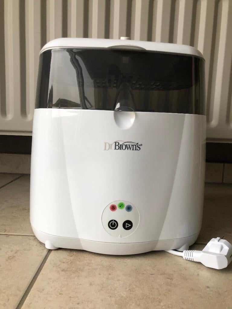 Elektrische sterilisator van Dr. Brown's, Kinderen en Baby's, Ophalen, Zo goed als nieuw, Sterilisator