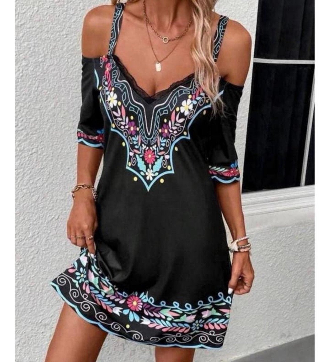 Été 2026 LUNE, imprimé floral et dentelle, épaules ouvertes, Vêtements | Femmes, Enlèvement ou Envoi, Longueur genou, Noir, Taille 42/44 (L)
