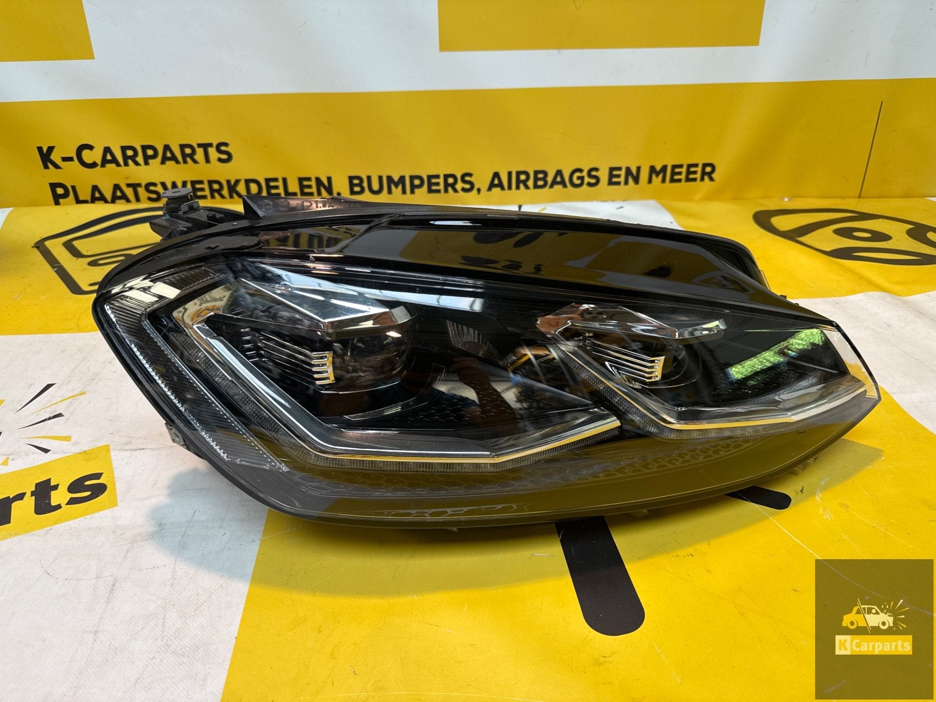 Volkswagen Facelift Golf VII Rechts led koplamp 5G1941036C, Info@fabrikant.eu, Fabrikant BV, Gebruikt, Fabrikantstraat 1
1000 AA  Amsterdam, NL