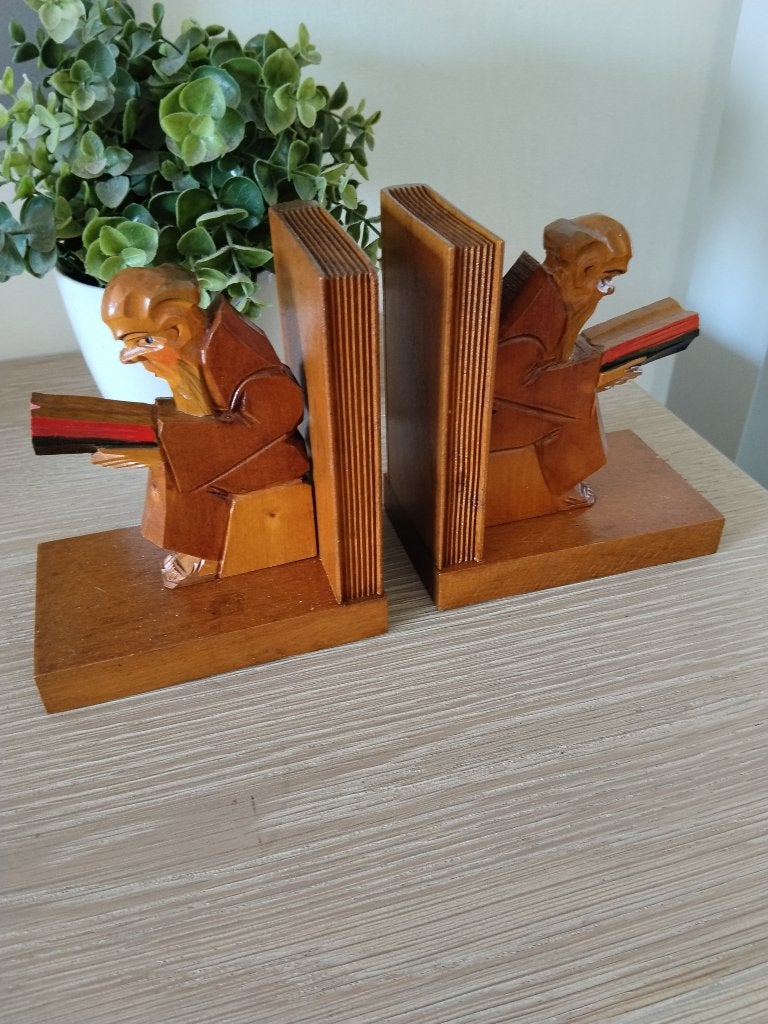 2 vintage houten boekensteunen houtsnijwerk, Ophalen of Verzenden, Houtsnijwerk