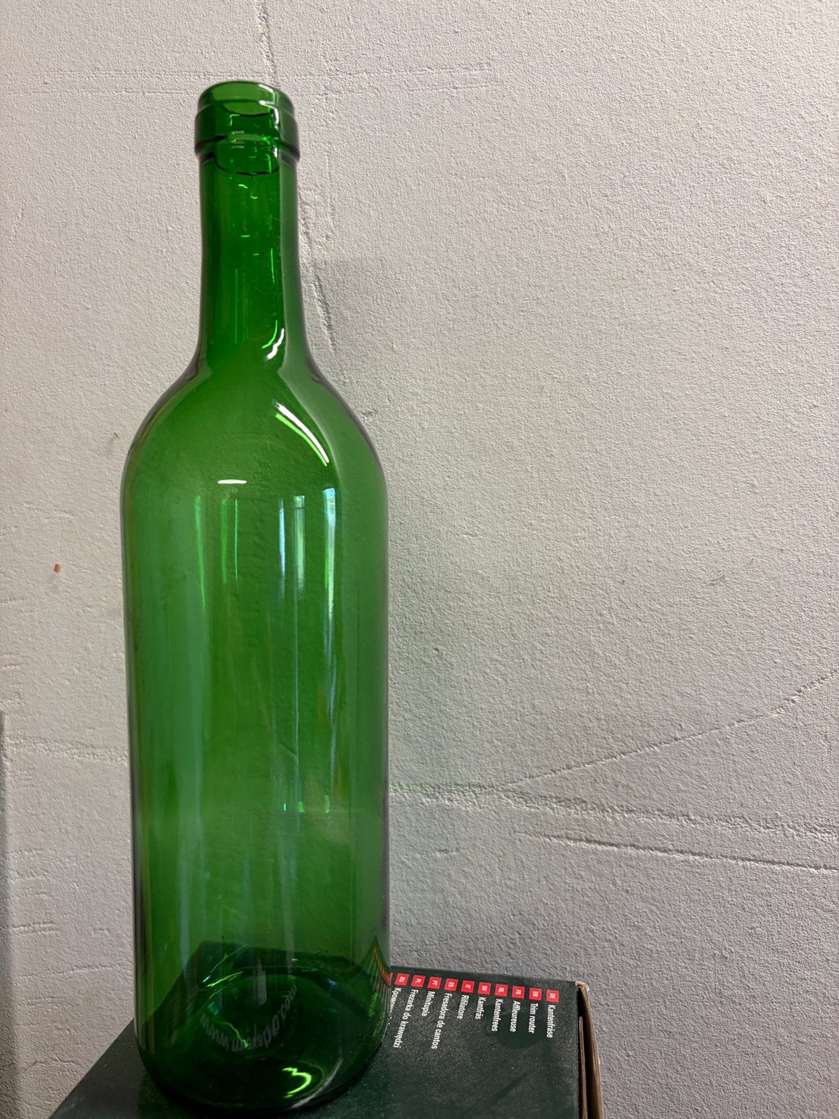 Bouteilles de vin vides (x76), Enlèvement, Comme neuf, Vert