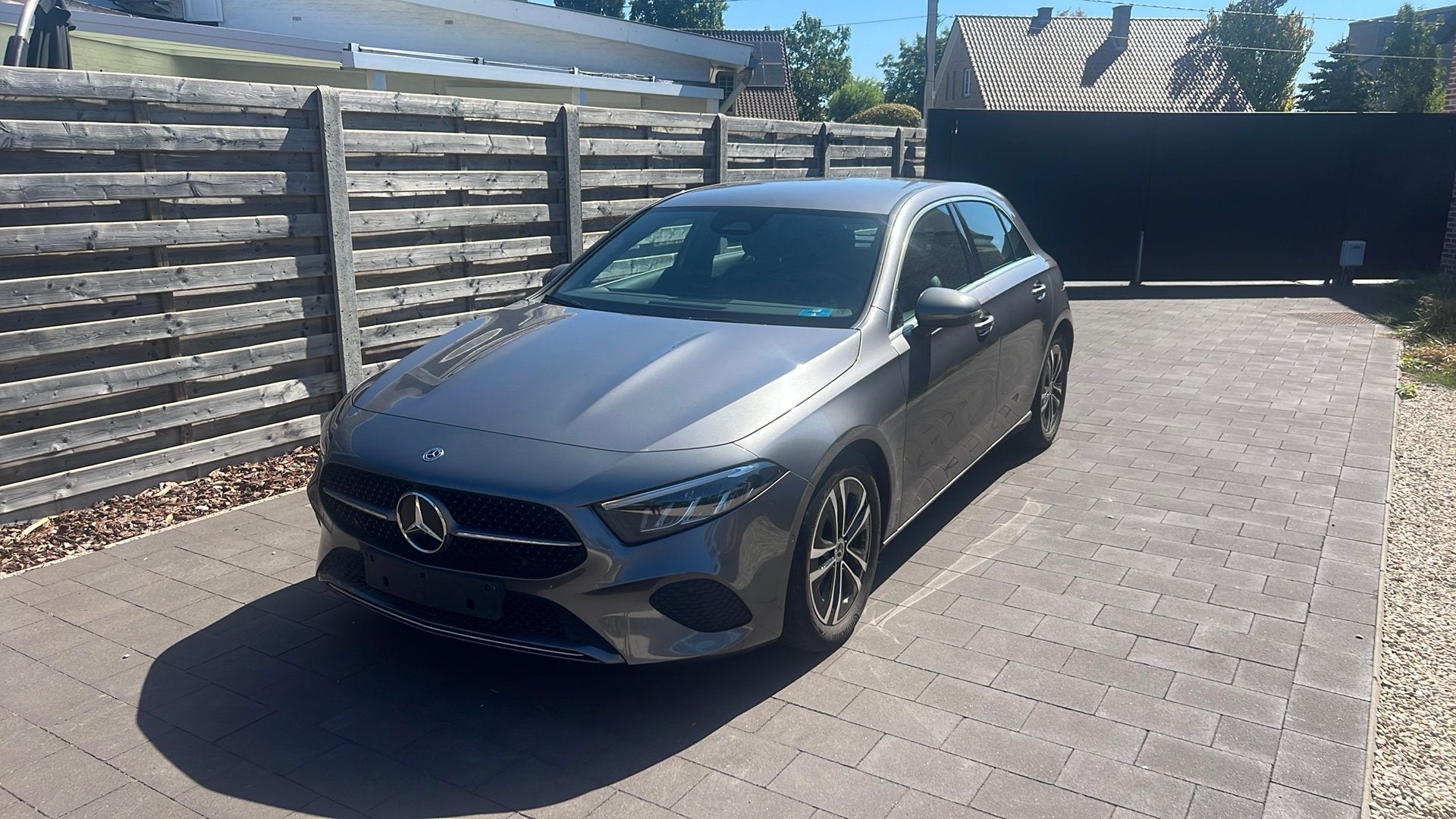 Mercedes-Benz A180 Mild Hybrid Benzine, Auto's, Mercedes-Benz, 4 cilinders, 5 zetels, 5 deurs, Particulier