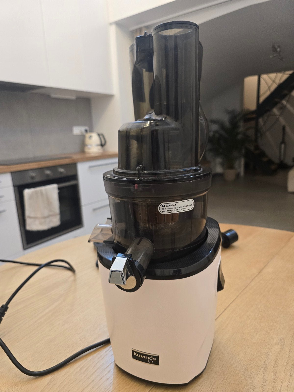 Extracteur de jus Kuvings Revo 830, Enlèvement