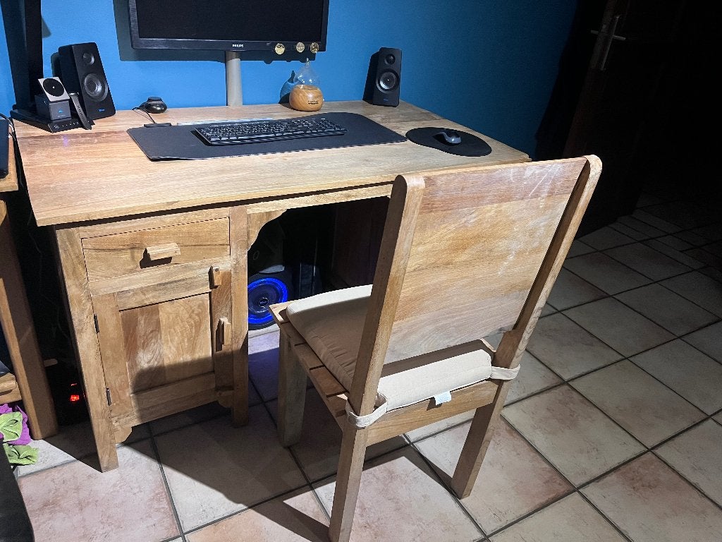 Bureau massif manguier et chaise avec coussin, Maison & Meubles, Enlèvement, Avec tiroirs, Utilisé