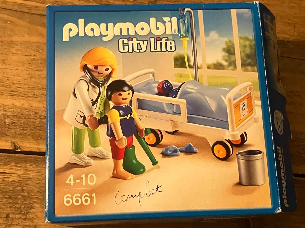 PLAYMOBIL - 6661 - Ziekenhuiskamer met arts, Kinderen en Baby's, Speelgoed | Playmobil, Ophalen of Verzenden, Gebruikt